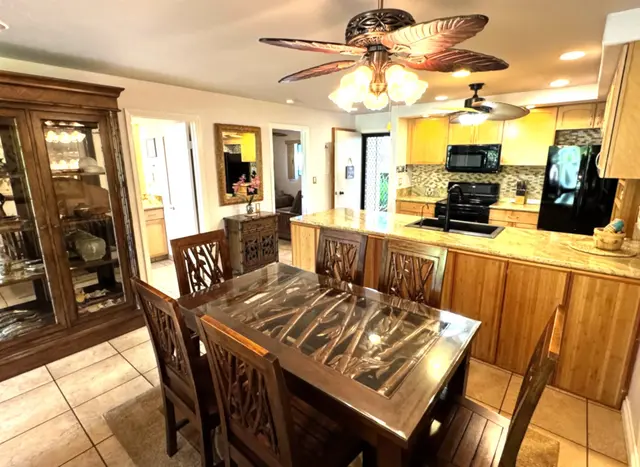 Listing Image for 50 Kepuhi Pl 102 3 of 25