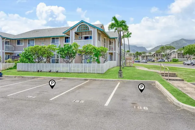 Listing Image for 10 Kopi Ln 18-104 37 of 40