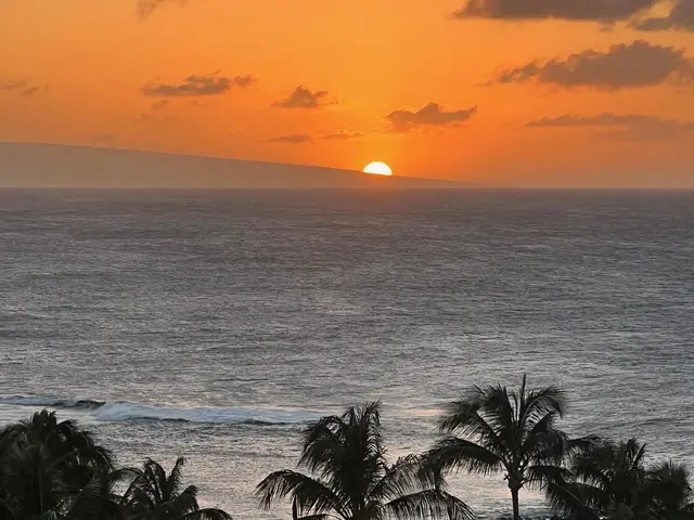 Listing Image for 1 Bay Dr 4704 3 of 33