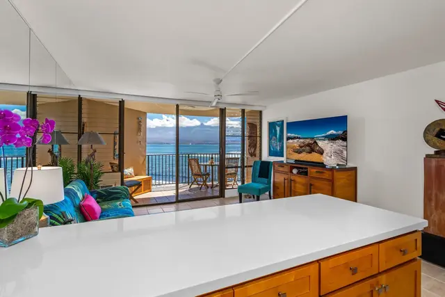 Listing Image for 50 Hauoli St 306 16 of 42