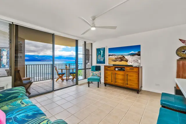 Listing Image for 50 Hauoli St 306 4 of 42