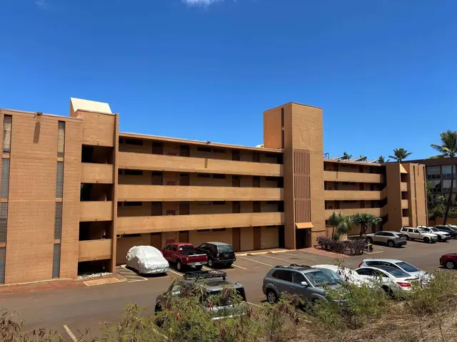 Listing Image for 3660 Lower Honoapiilani Rd 101 15 of 15