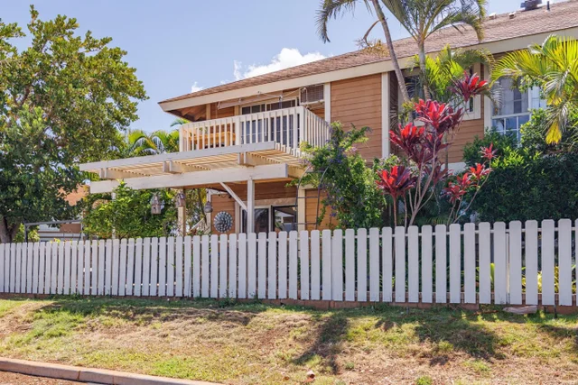 Listing Image for 140 Uwapo Rd 9-103 1 of 49