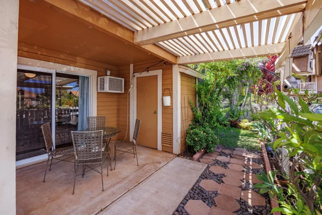 Listing Image for 140 Uwapo Rd 9-103 35 of 49