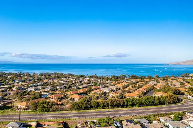 Listing Image for 140 Uwapo Rd 9-103 43 of 49