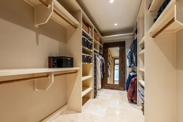 Listing Image for 332 Pualoa Nani Pl 14 of 50