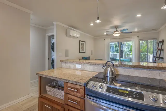 Listing Image for 480 Kenolio Rd 20-103 2 of 29