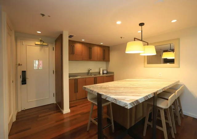 Listing Image for 1 Ritz Carlton Dr 1502 16 of 49