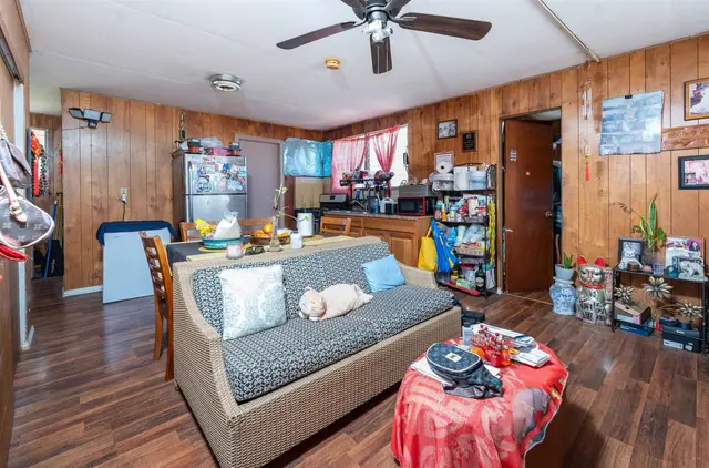 Listing Image for 1073 Makalii St 11 of 13