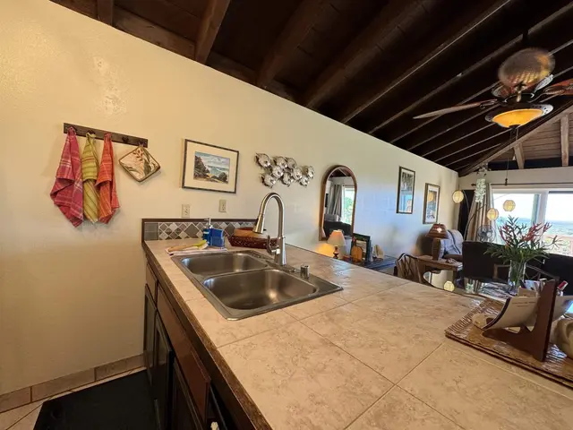 Listing Image for 50 Kepuhi Pl 220 9 of 23
