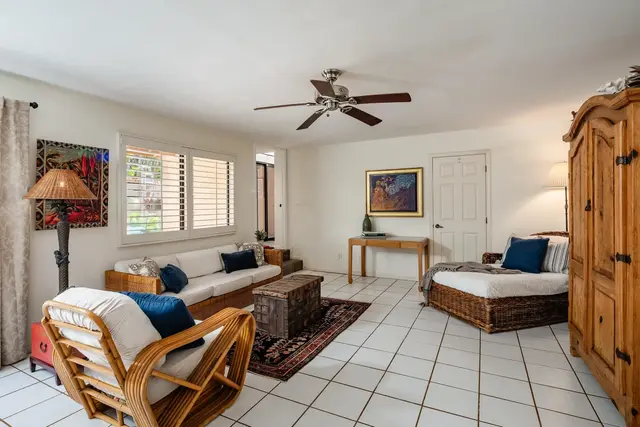 Listing Image for 43 N Piki Pl 26 of 49