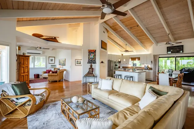 Listing Image for 43 N Piki Pl 5 of 49