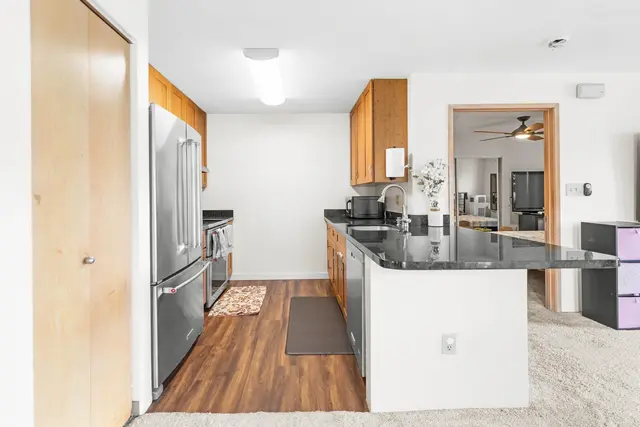 Listing Image for 40 Kapi Ln 17-202 3 of 25