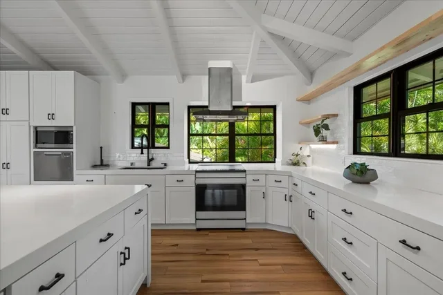 Listing Image for 124 Waaula Pl 12 of 50