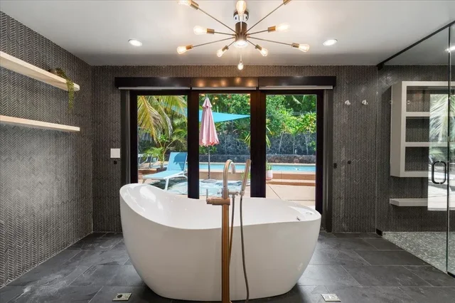 Listing Image for 124 Waaula Pl 23 of 50