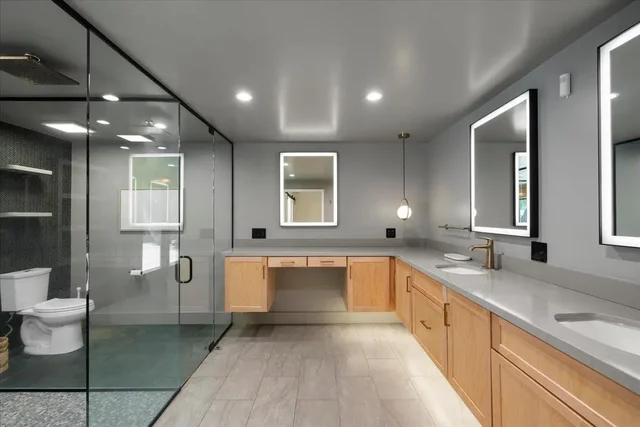 Listing Image for 124 Waaula Pl 27 of 50