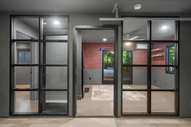 Listing Image for 124 Waaula Pl 39 of 50