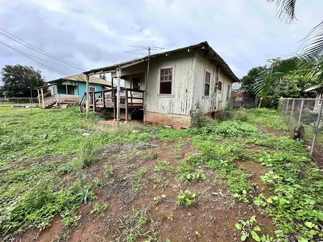 Listing Image for 1672 Farrington Ave 8 of 8