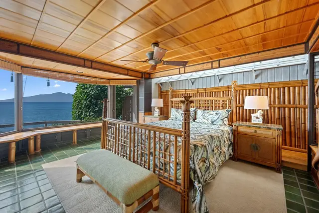 Listing Image for 5163 Lower Honoapiilani Rd 32 of 50