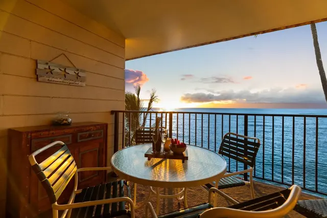 Listing Image for 4471 Lower Honoapiilani Rd 410 10 of 34