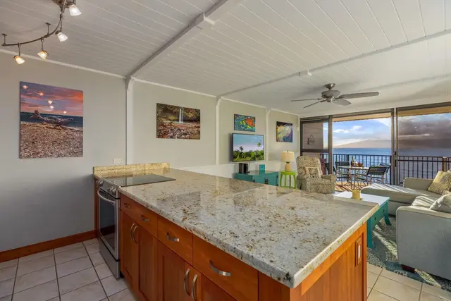 Listing Image for 4471 Lower Honoapiilani Rd 410 18 of 34