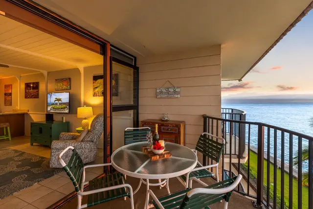 Listing Image for 4471 Lower Honoapiilani Rd 410 4 of 34