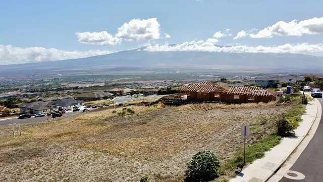 Listing Image for 530 Kauna Lipo Dr 36 14 of 16