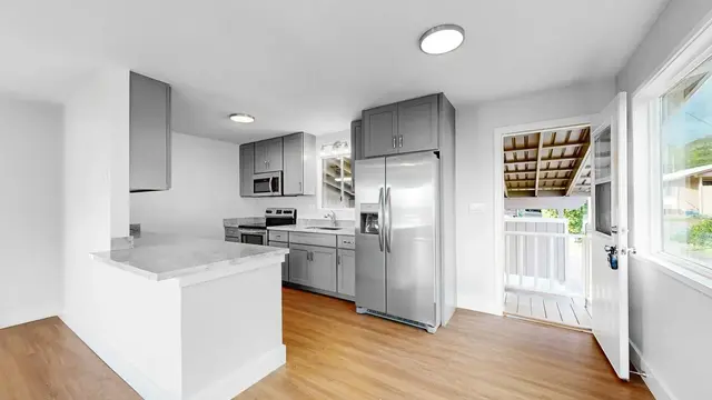Listing Image for 305 Makua St 18 of 50