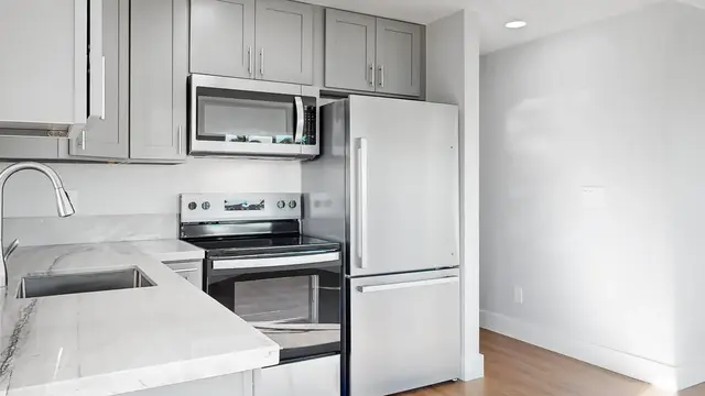 Listing Image for 305 Makua St 29 of 50
