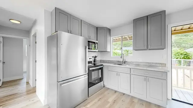 Listing Image for 305 Makua St 41 of 50