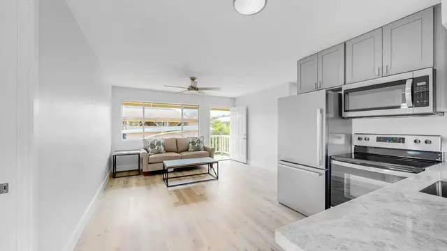 Listing Image for 305 Makua St 43 of 50