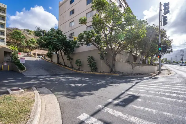Listing Image for 1129 Lower Main St 303 2 of 14
