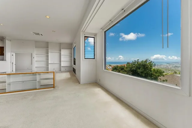 Listing Image for 519 Nipo St 22 of 50