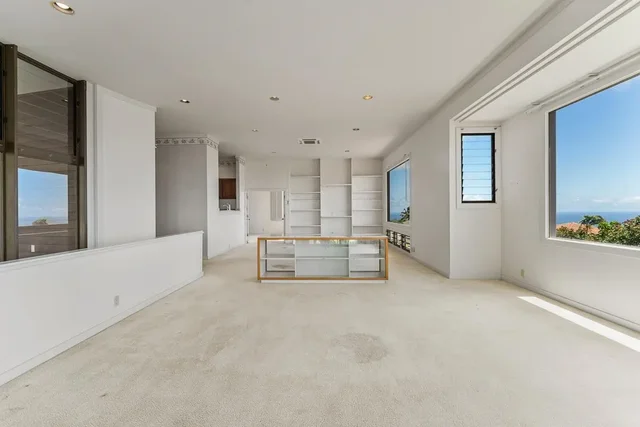 Listing Image for 519 Nipo St 23 of 50