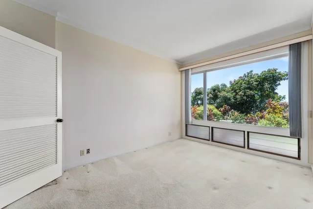 Listing Image for 519 Nipo St 44 of 50