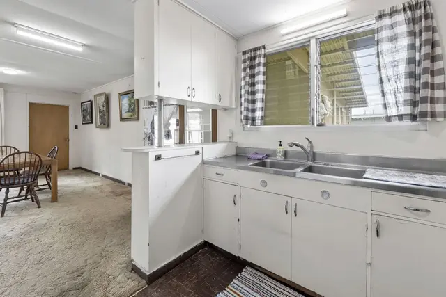Listing Image for 755 Pala Cir 8 of 26