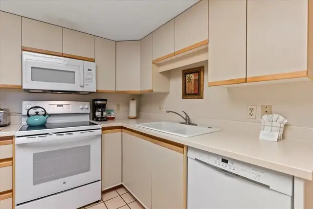 Listing Image for 2575 S Kihei Rd Q209 10 of 37