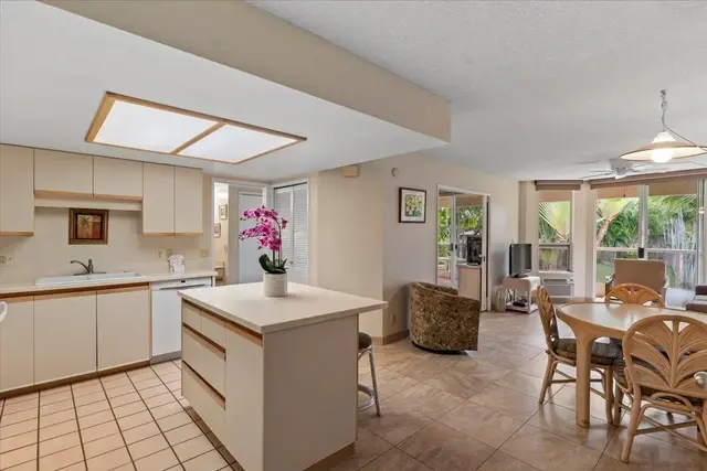 Listing Image for 2575 S Kihei Rd Q209 12 of 37
