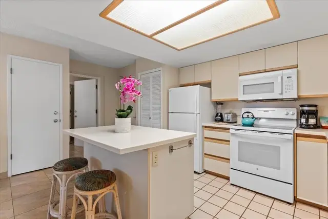 Listing Image for 2575 S Kihei Rd Q209 8 of 37