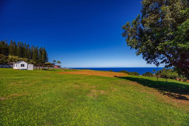 Listing Image for 300 Mehana Rd Unit B 13 of 49