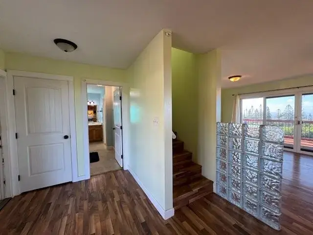 Listing Image for 25 Halena St 16 of 37