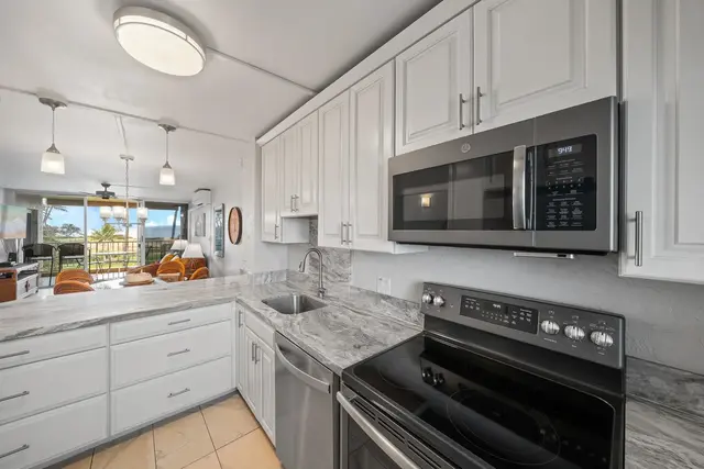 Listing Image for 760 S Kihei Rd 421 11 of 40