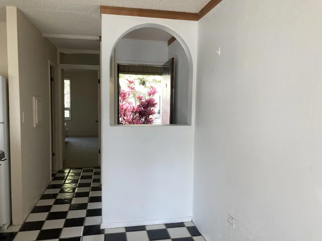 Listing Image for 120 Hui Rd F E13 6 of 12