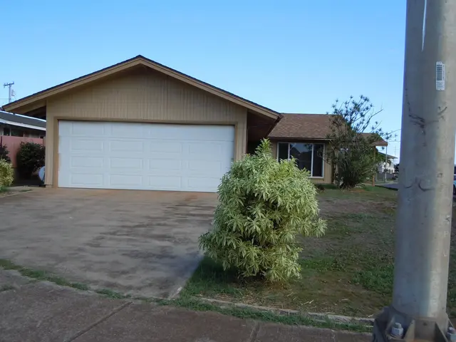 Listing Image for 52 Leipapa Pl 1 of 13