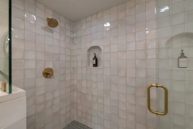 Listing Image for 2181 Iliili Rd 202 11 of 42