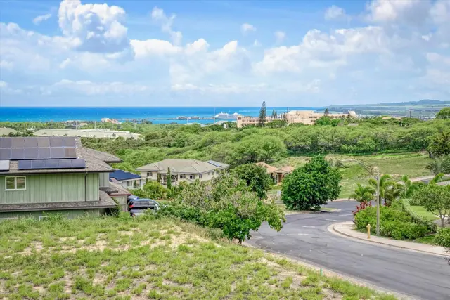 Listing Image for 32 W Kapueone Pl 15 of 50