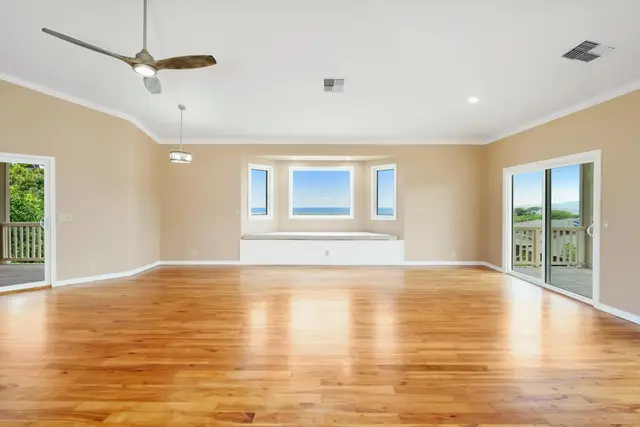 Listing Image for 32 W Kapueone Pl 9 of 50