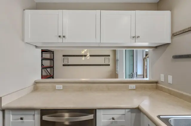 Listing Image for 668 Meakanu Ln 1402 10 of 43
