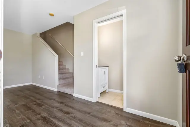 Listing Image for 668 Meakanu Ln 1402 15 of 43