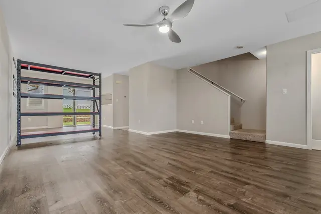 Listing Image for 668 Meakanu Ln 1402 17 of 46